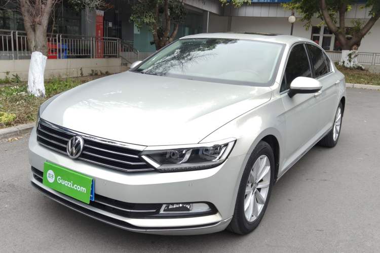 Used Volkswagen Magotan 2019 330TSI DSG Leading Model China VI Standard