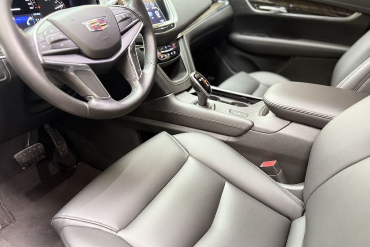 Used Cadillac XT5 2018 25T Tech Model