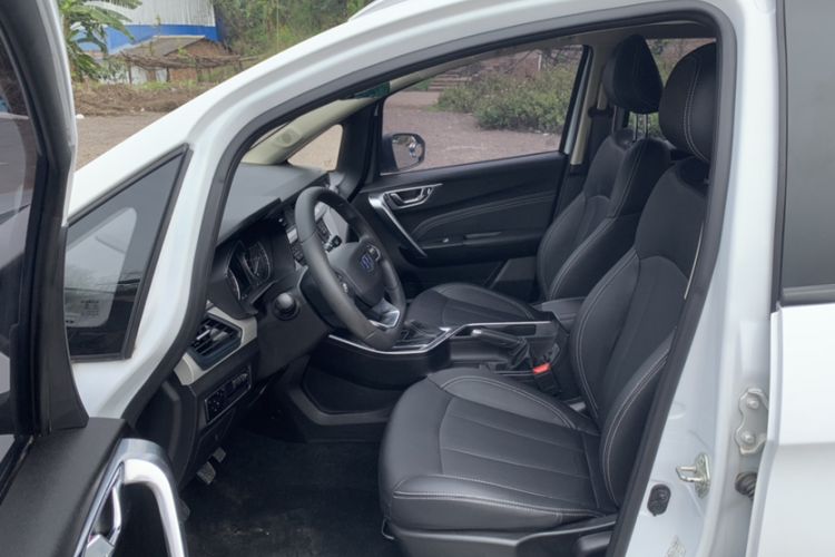 Used Geely Auto Vision X3 2020 1.5L Manual Elite Edition
