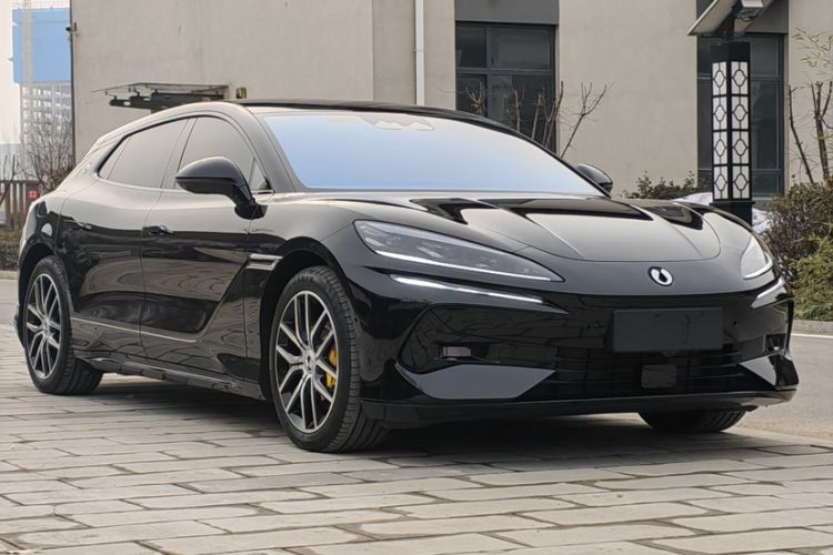 Used Denza Z9GT 2024 1100 Four-Wheel Drive Max Edition Exterior 4