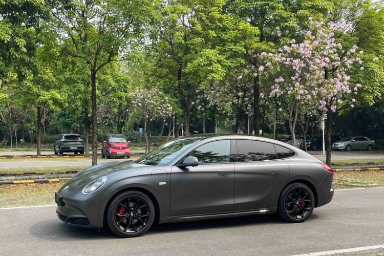 Used ORA Lightning Cat 2024 Dark Night Edition 555km Prestige Version Exterior 3