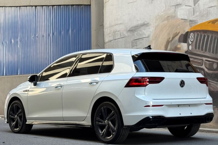 Used Volkswagen Golf 2023 280TSI DSG R-Line Lite Exterior 6