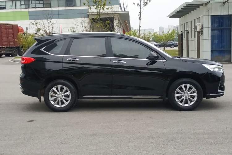 Used Haval M6 2021 PLUS 1.5T DCT Luxury Smart Connectivity Model