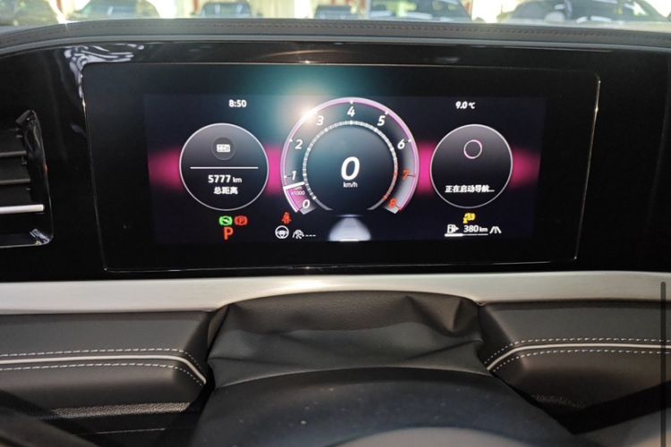 Used Volkswagen Passat 2025 Pro 380TSI Dragon Glory Edition
