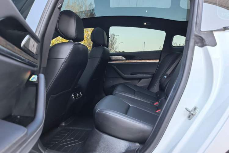 Used NETA S 2022 Extended-Range Version 1160 km Range Rear-Wheel-Drive Compact Edition