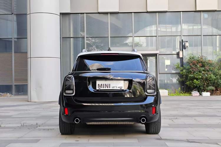 Used MINI Countryman 2019 2.0T COOPER S ALL4 Classic Edition
