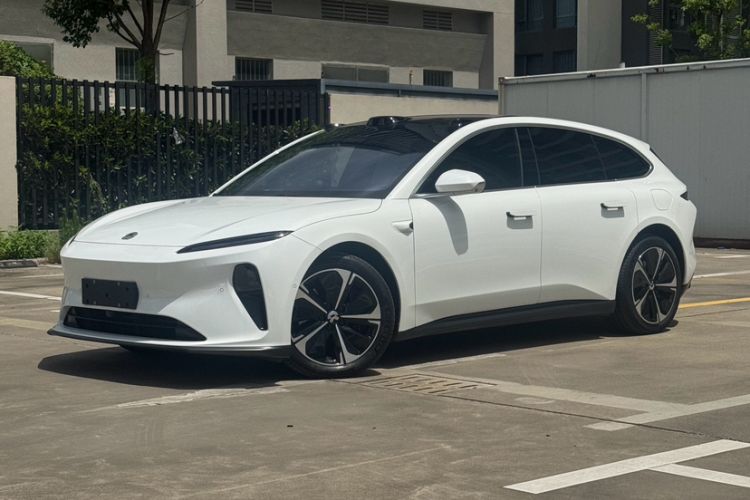 Used Nio ET5T 2023 75 kWh Touring
