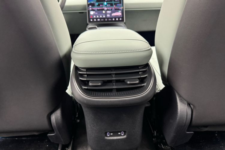 Used Nio ET5T 2023 75 kWh Touring