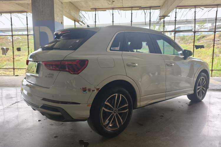 Used Audi Q3 2022 35 TFSI Progressive Dynamic Edition Rear Right 45 Deg