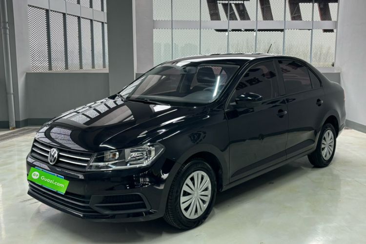 Used Volkswagen Santana 2016 1.6L Automatic Fashion Edition Exterior 5