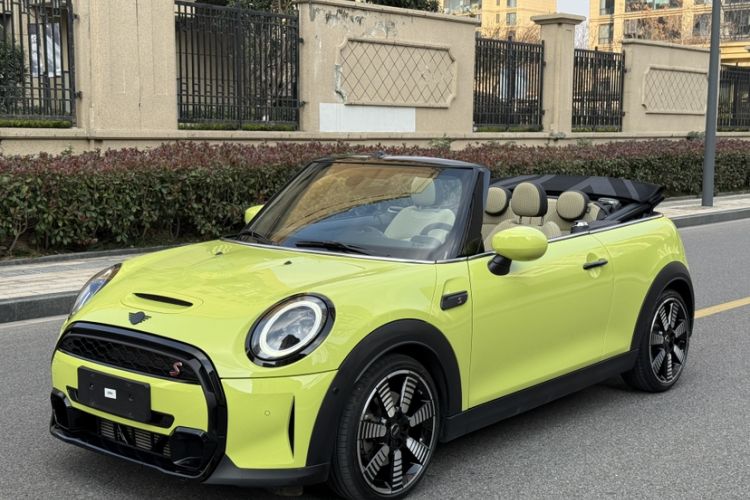 Used MINI 2023 Second Facelift 2.0T COOPER S CABRIO Artist