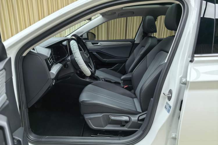 Used Volkswagen Sagitar 2026 Model 30 Million Units Selected 300TSI DSG Surpassing Edition
