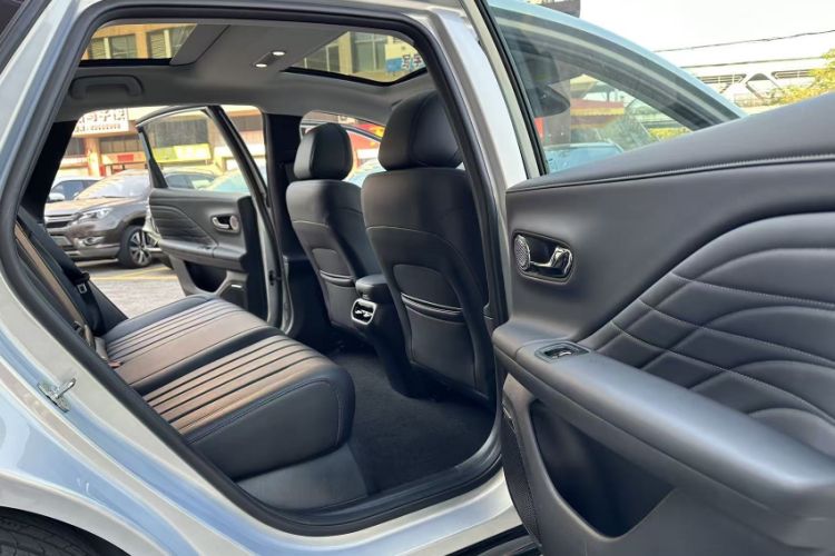 Used AION RT 2025 650 LiDAR Edition Interior 9