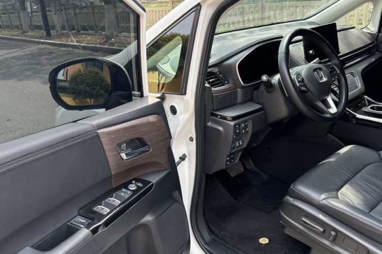 Used Honda Odyssey 2024 2.0L eHEV Sharp·Luxury Edition