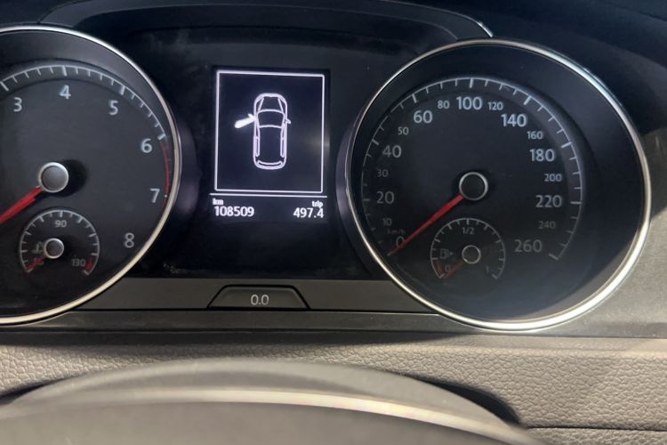 Used Volkswagen Golf 2017 230TSI Automatic Luxury Million-Vehicle Commemorative Edition