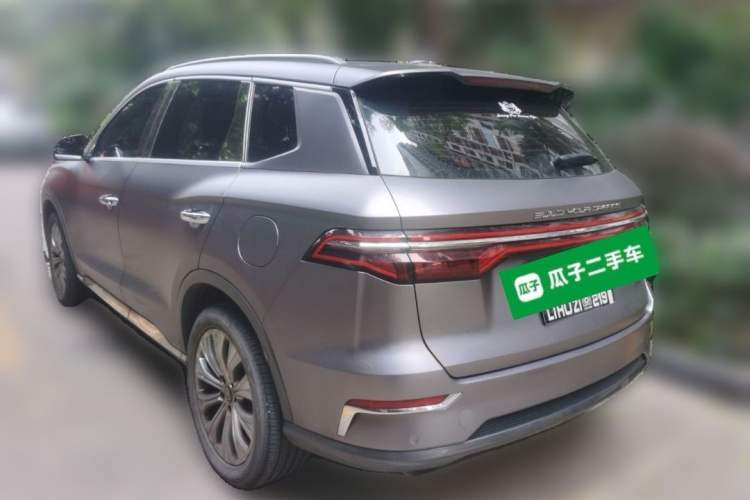 Used BYD Song Pro New Energy 2019 DM 1.5T Four-Wheel Drive Performance Edition Deluxe Model Exterior 3