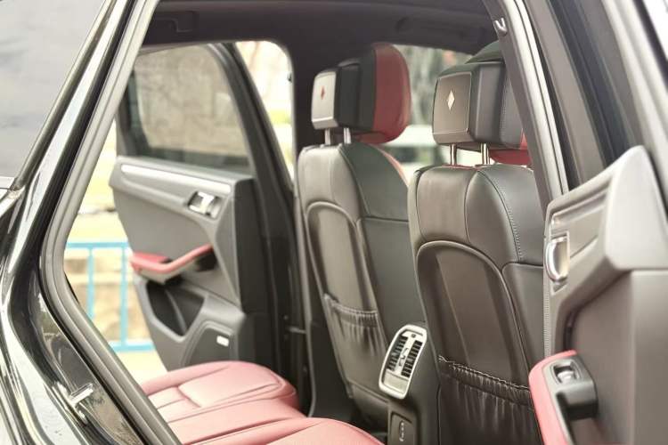 Used Porsche Macan 2022 Macan 2.0T