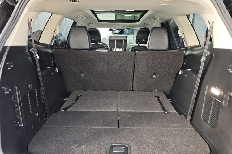 Used Ford Edge 2016 EcoBoost 245 Two-Wheel-Drive Titanium 7-Seater