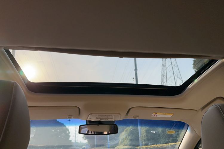 Used Buick GL8 2023 Land Executive Class 652T Luxury Model