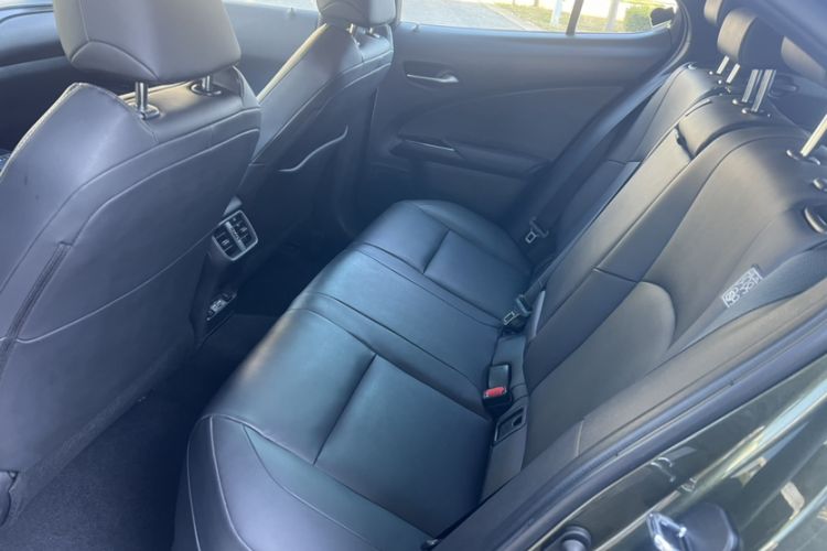 Used Lexus UX New Energy 2020 300e Pure·Joy Edition Interior 6