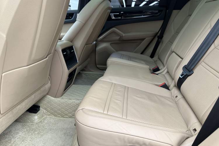 Used Porsche Cayenne 2018 Cayenne 3.0T