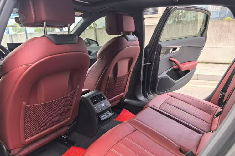 Used Audi A4L 2024 40 TFSI Luxury Dynamic Edition