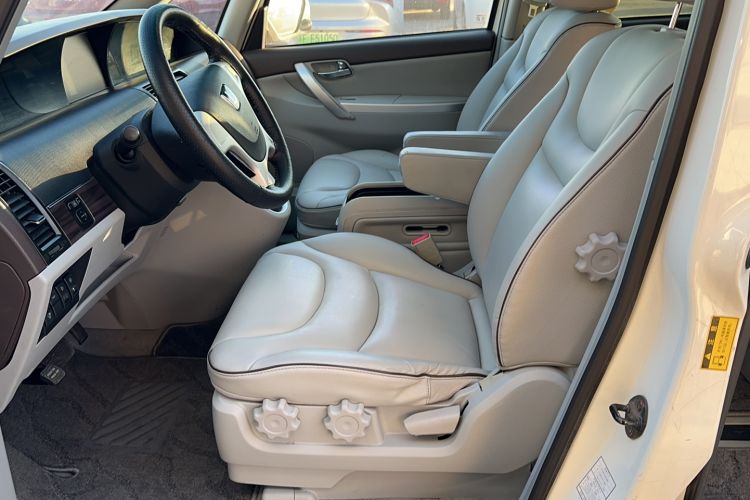 Used Luxgen Great 7 MPV 2016 2.0T Luxury Model
