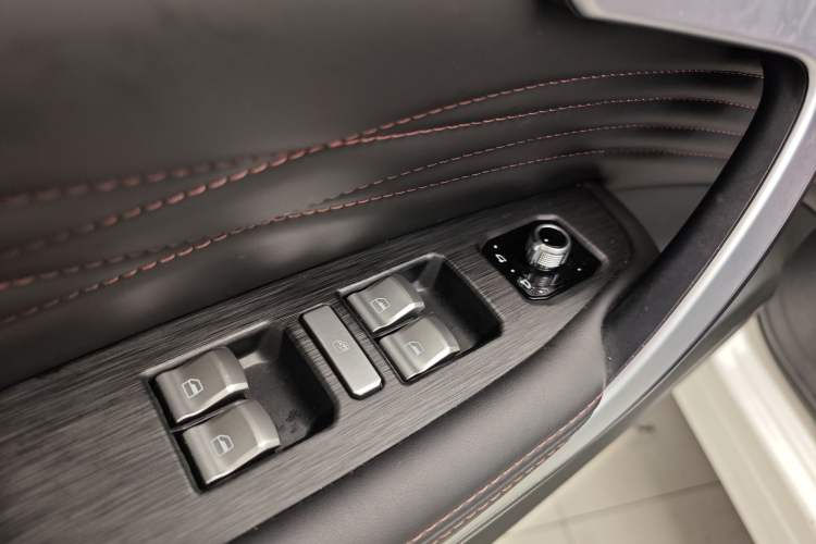 Used Wey P8 2018 2.0T Flagship Model