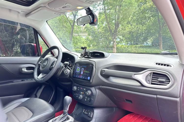 Used Jeep Renegade 2019 220T Automatic Leading Edition