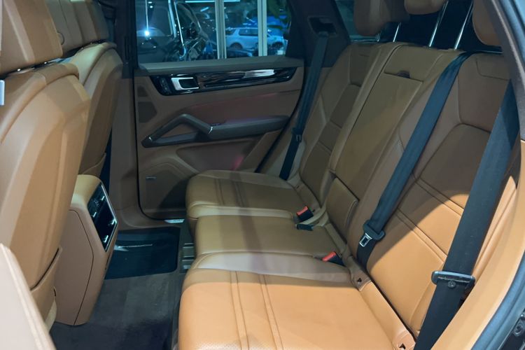 Used Porsche Cayenne 2022 Cayenne 3.0T Platinum Edition