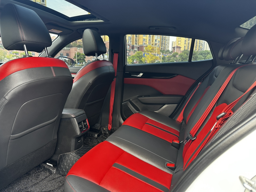 Dongfeng Aeolus Yixuan 2022 230T Automatic Adaptive-Beam Knight Edition — снимка 20