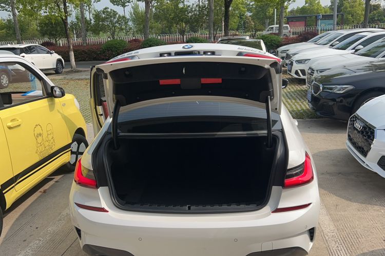 Used BMW 3 Series 2021 Second Facelift 325Li M Sport Package
