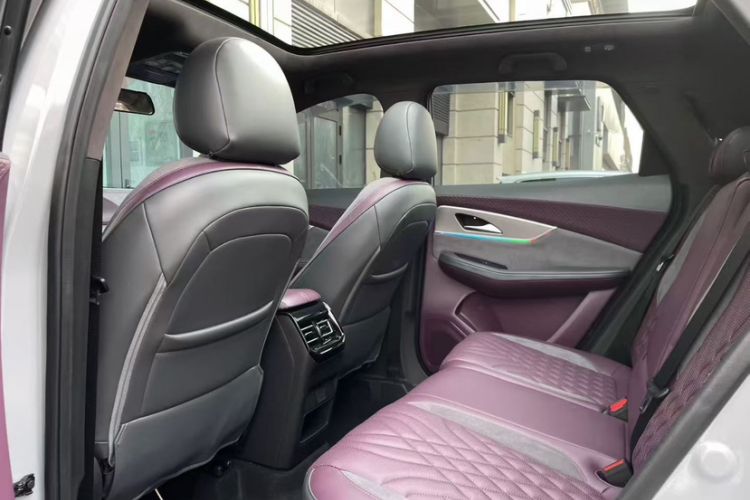 Used FORTHING T5 EVO 2024 1.5TD DCT Starry Edition
