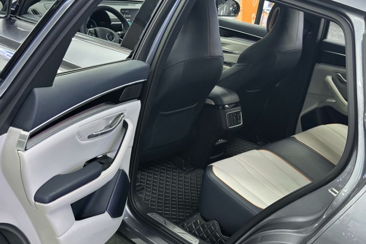 Used BYD Song PLUS New Energy 2021 DM-i 110KM Flagship PLUS Interior 8