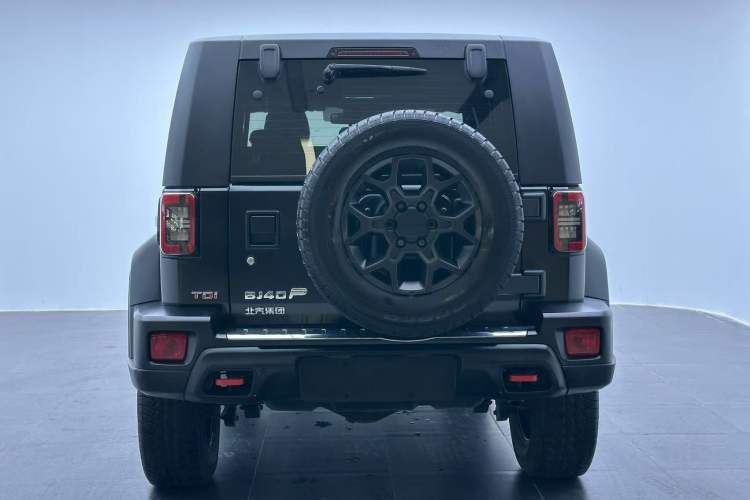 Used BAIC Off-Road BJ40 2023 2.0D Automatic Four-Wheel Drive Blade Hero Edition Adventurer Type