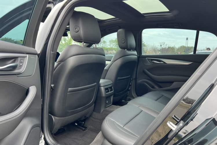 Used Cadillac CT5 2024 28T Luxury Pro Trim