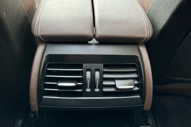 Used BMW X5 2017 xDrive28i
