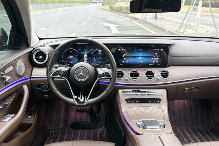 Used Mercedes-Benz E-Class 2022 Updated E 300 L Luxury Edition
