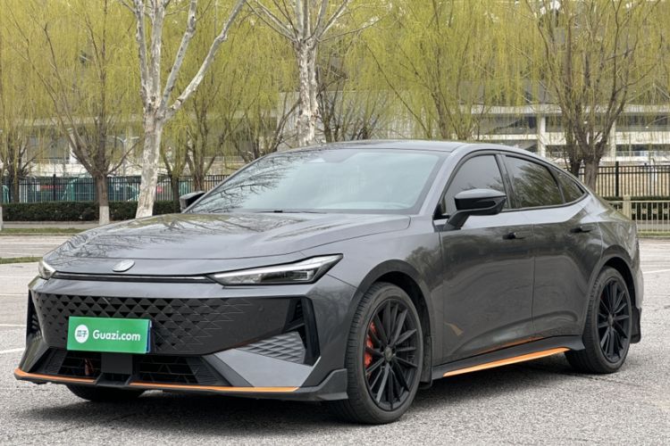 Used Changan UNI-V 2024 1.5T Prestige Sport Edition