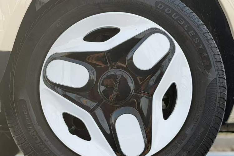 Used Geely Galaxy Panda 2025 210 km – Yuanqi Bear Exterior 8