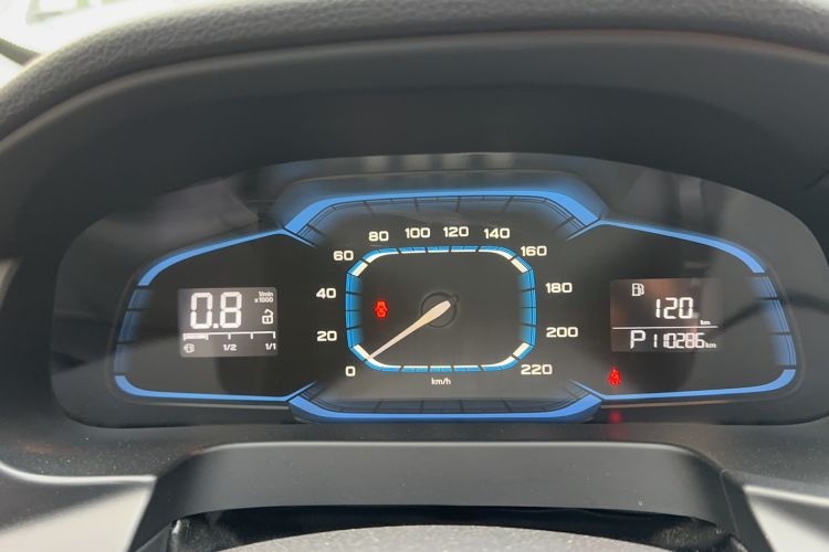 Used Roewe 360 2015 1.5L Automatic Luxury Edition