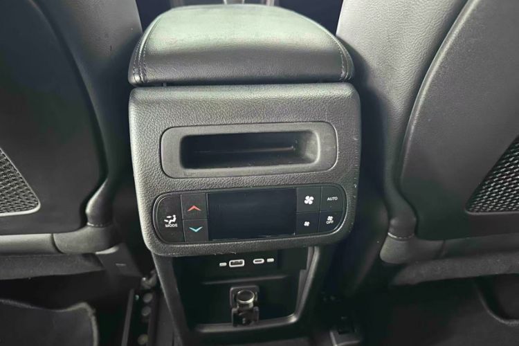 Used Jeep Grand Commander 2020 2.0T Two-Wheel Drive Elite Version