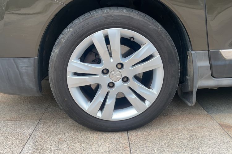 Used Peugeot 3008 2013 2.0L Manual Classic Edition
