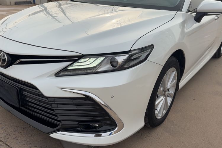 Used Toyota Camry 2021 2.0G Luxury Edition
