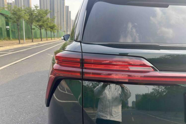 Used Wey Lanshan 2023 Four-Wheel Drive Ultra-Long Range Version Exterior 9