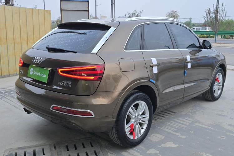 Used Audi Q3 2015 30 TFSI Comfort Model Exterior 5