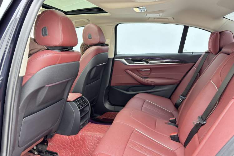 Used BMW 5 Series 2021 Updated Version 525Li Luxury Package Interior 6