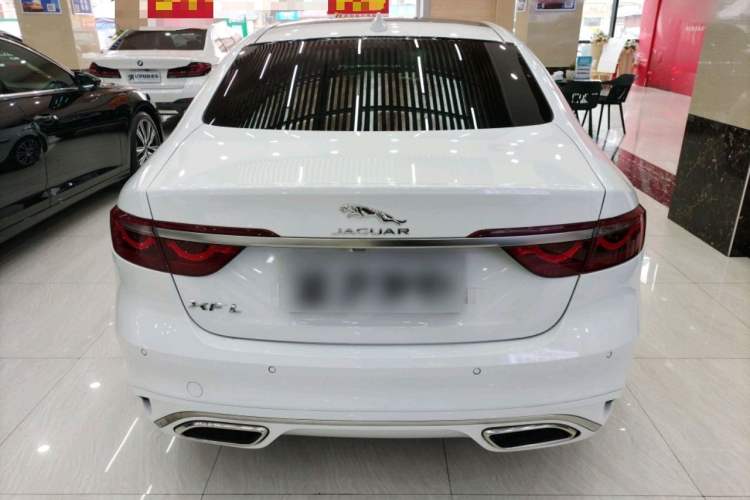 Used Jaguar XFL 2019 XFL 2.0T 250 PS Two-Wheel-Drive Luxury Edition
