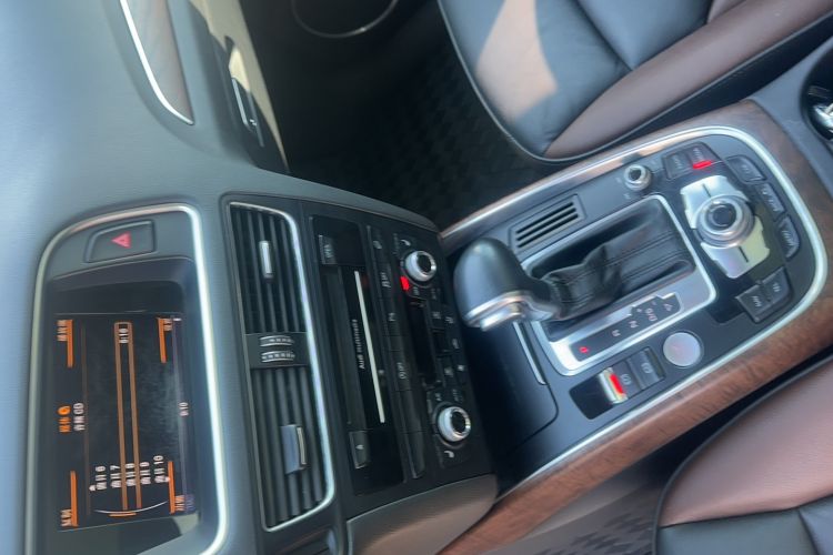 Used Audi Q5 2017 40 TFSI Comfort Model