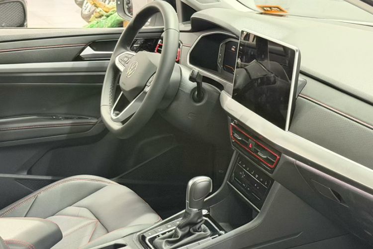 Used Volkswagen Lavida 2024 300TSI DSG Starry Sky Leading Edition Interior 7